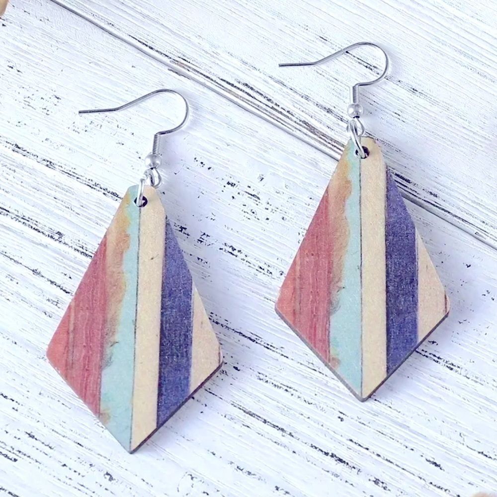 Striped painted distressed wood drop dangle earrings stripes pink blue white New